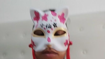 Lindinha_2 live cam on Cam4