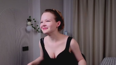 LindseyFrilot live cam on UnifiedCams