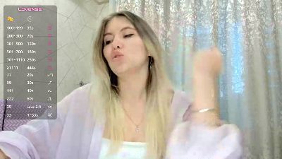 LindyBarthe live cam on Cam4