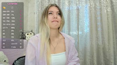 LindyBarthe live cam on Cam4