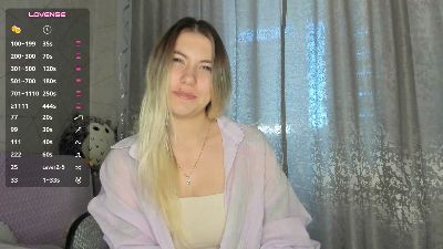 LindyBarthe live cam on Cam4