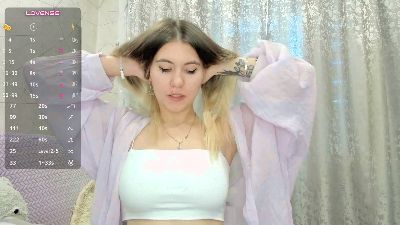 LindyBarthe live cam on Cam4