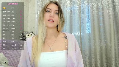 LindyBarthe live cam on Cam4