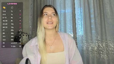 LindyBarthe live cam on Cam4