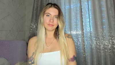 LindyBarthe live cam on Cam4