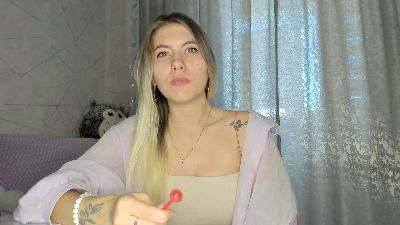 LindyBarthe live cam on Cam4