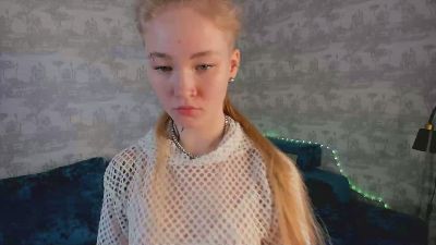 LinhMadeiros live cam on Cam4