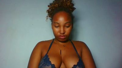 Linne live cam on Cam4
