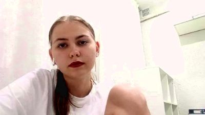 LinneaAndrae live cam on Cam4