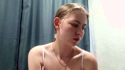 LinneaAndrae live cam on Cam4