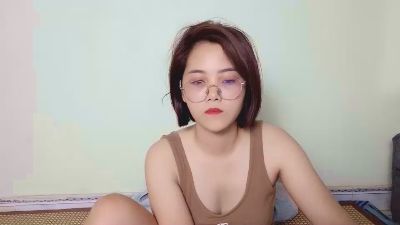 Linnsxxx live cam on Cam4