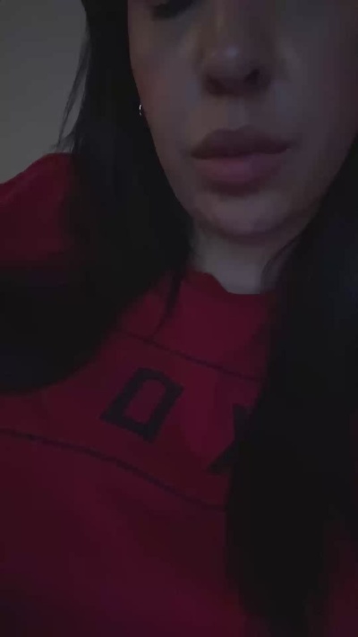 LioraLuxeX live cam on Cam4