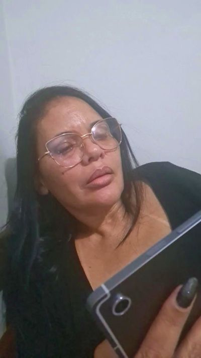 LirioBr live cam on Cam4