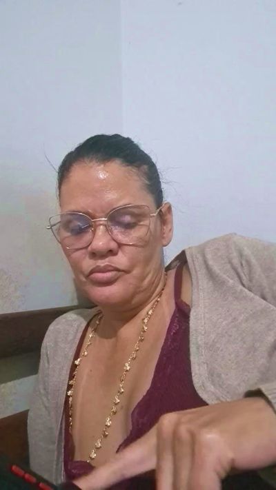 LirioBr live cam on Cam4
