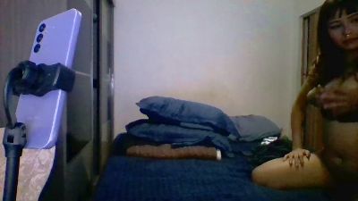 Lis_Vi live cam on Cam4