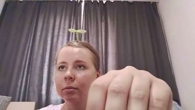 LisaBrackley live cam on Cam4