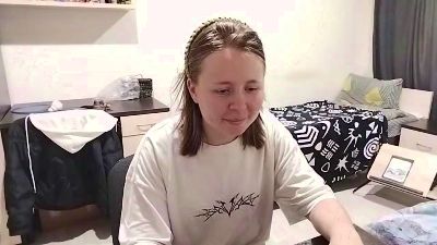 LisaBrackley live cam on Cam4