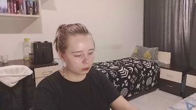 LisaBrackley live cam on Cam4