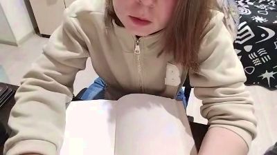 LisaBrackley live cam on Cam4