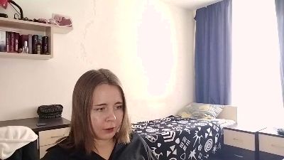 LisaBrackley live cam on Cam4