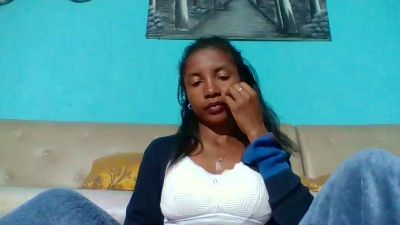 Lisahsexyhot live cam on Cam4