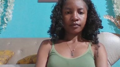 Lisahsexyhot live cam on Cam4