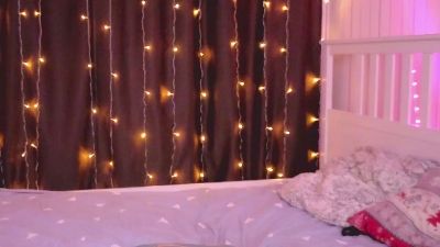 LisbethMcleon live cam on Cam4