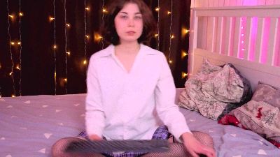 LisbethMcleon live cam on Cam4