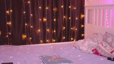 LisbethMcleon live cam on Cam4