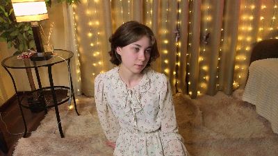 LisbethMcleon live cam on Cam4