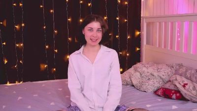 LisbethMcleon live cam on Cam4