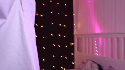 LisbethMcleon live cam on Cam4