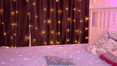LisbethMcleon live cam on Cam4