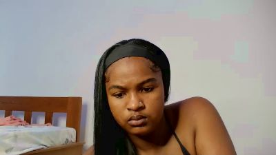 Lisha01 live cam on Cam4