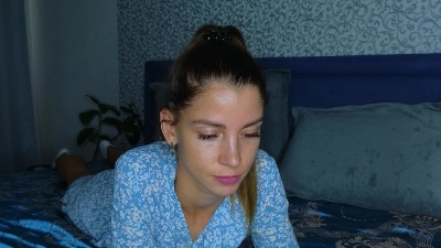 Lisi4ka777 live cam on Cam4