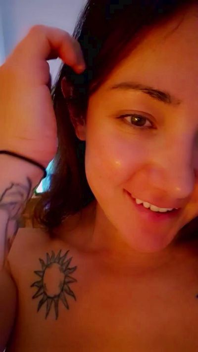 LissaBoob live cam on Cam4