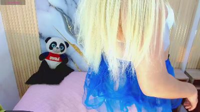 LissaEsser live cam on Cam4