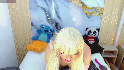 LissaEsser live cam on Cam4