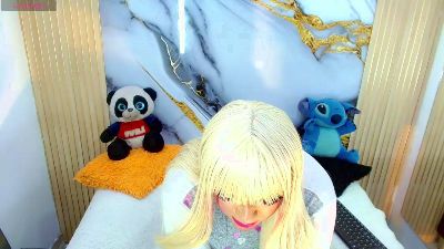 LissaEsser live cam on Cam4