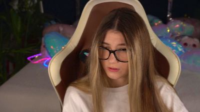 Lissaa_Moon live cam on Cam4