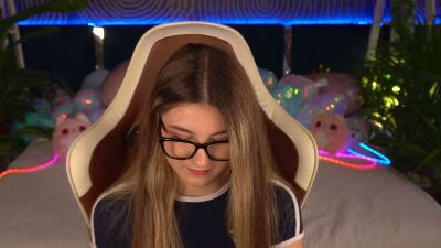 Lissaa_Moon live cam on Cam4
