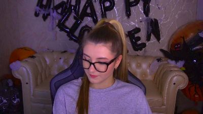 Lissaa_Moon live cam on Cam4