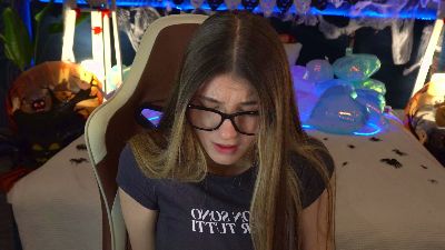 Lissaa_Moon live cam on Cam4