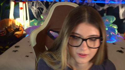 Lissaa_Moon live cam on Cam4