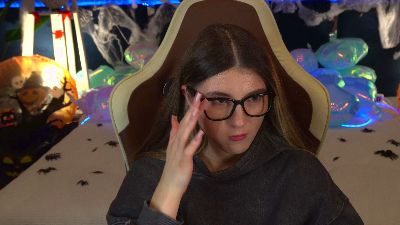 Lissaa_Moon live cam on Cam4