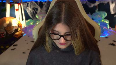 Lissaa_Moon live cam on Cam4