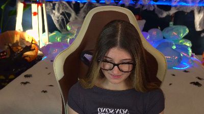 Lissaa_Moon live cam on Cam4