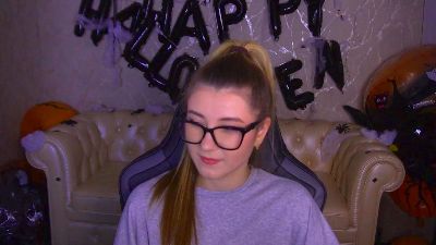 Lissaa_Moon live cam on Cam4