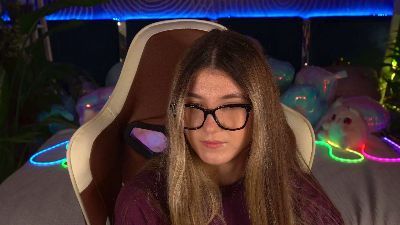 Lissaa_Moon live cam on Cam4