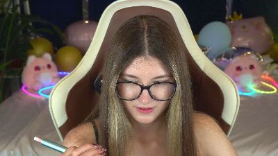Lissaa_Moon live cam on Cam4